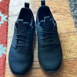 Sketchers slip-on shoes